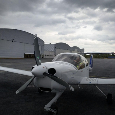 Я учусь в летной школе Patria в Финляндии