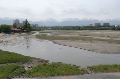 Куда пропали понтонные мосты с озера Сайран, рассказали в акимате Алматы