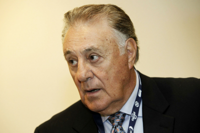 Известный тренер поддержал легенду канадского хоккея за слова о России