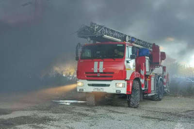 Во Владивостоке девушка и ребенок едва не сгорели в лифте на седьмом этаже