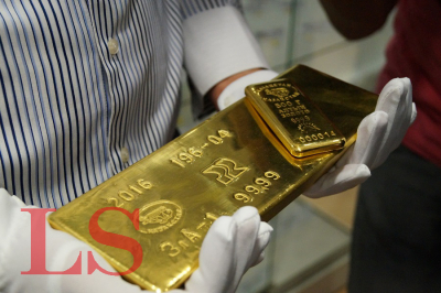 Казахстан продолжит накапливать золотые резервы