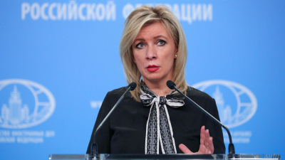 Захарова: весь мир должен услышать предупреждение России Зеленскому