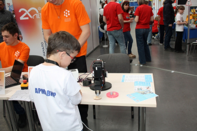 Красноярск принимает Международный чемпионат по робототехнике