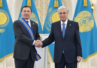 Токаев наградил Головкина за выдающиеся заслуги перед отечественным спортом