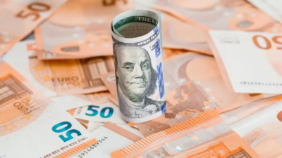 EUR/USD стабилен, инвесторы оценивают последствия шатдауна в США