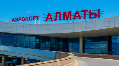 Мужчина вел себя спокойно перед самоподжогом в аэропорту Алматы