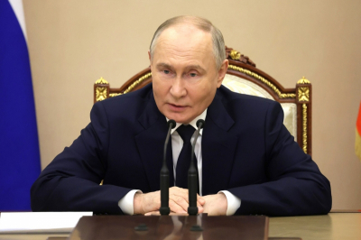 Владимир Путин провел в Кремле встречу с женщинами-военными