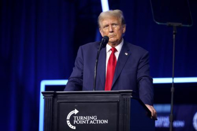 Трамп снова назвал НАТО &laquo;бумажным тигром&raquo;