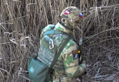 МО РФ: российский сержант увел за собой дрон ВСУ и спас группу военных на СВО