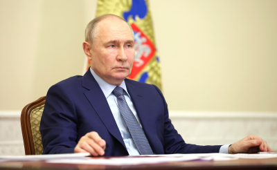 Путин отметил героизм бойцов из Бурятии на встрече с Цыденовым