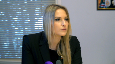Лантратова заявила о гибридной войне против молодежи