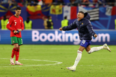 Холанн и Мбаппе вошли в тройку самых дорогих футболистов мира