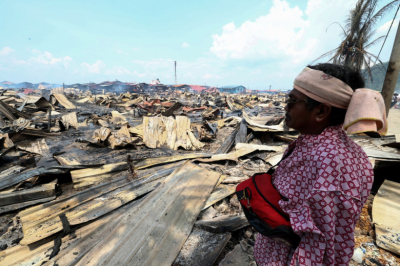 Страшные кадры пожара в Малайзии попали на видео