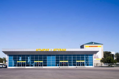 Аэропорт Атырау затопило после ливня
