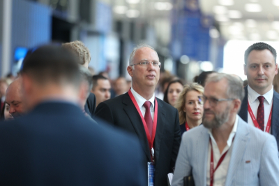 Польский премьер пошутил над Россией: ответ Кремля привел Варшаву в ярость