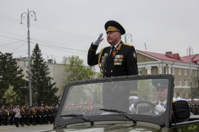 Губернатор Новосибирской области рассмотрел вопросы подготовки к празднованию в регионе 1 и 9 мая