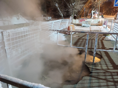 Троллейбусы в Калуге встали: крутой кипяток залил улицы города