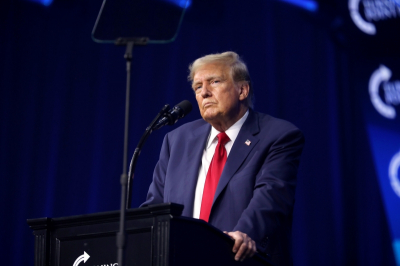 WSJ: Вашингтон допускает ограниченные удары по Ирану для давления на переговоры