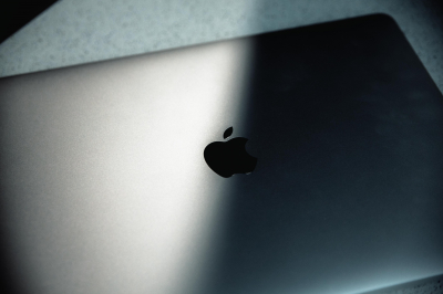 Apple представила iPhone 18 Pro и новую Siri с искусственным интеллектом